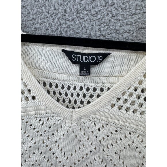 Francescas Studio 19 Ivory Crochet Knit Sleeveless Top Ruffle Trim Large NWT - Picture 4 of 7